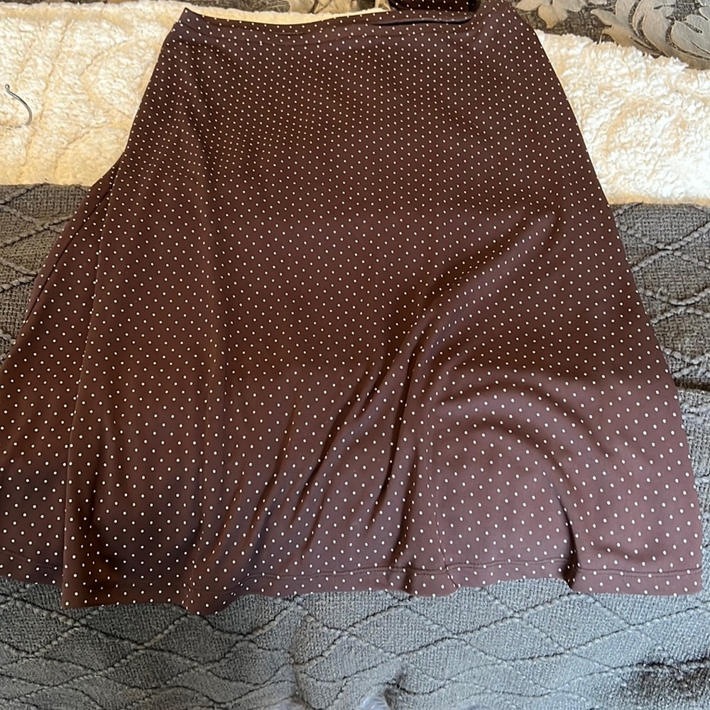 Two piece skirt set - Picture 2 of 3